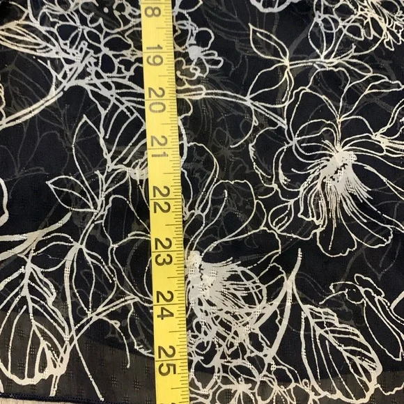 EMORY PARK Blue & White Floral Open Front Tie Cardigan-Style Top - Picture 15 of 16